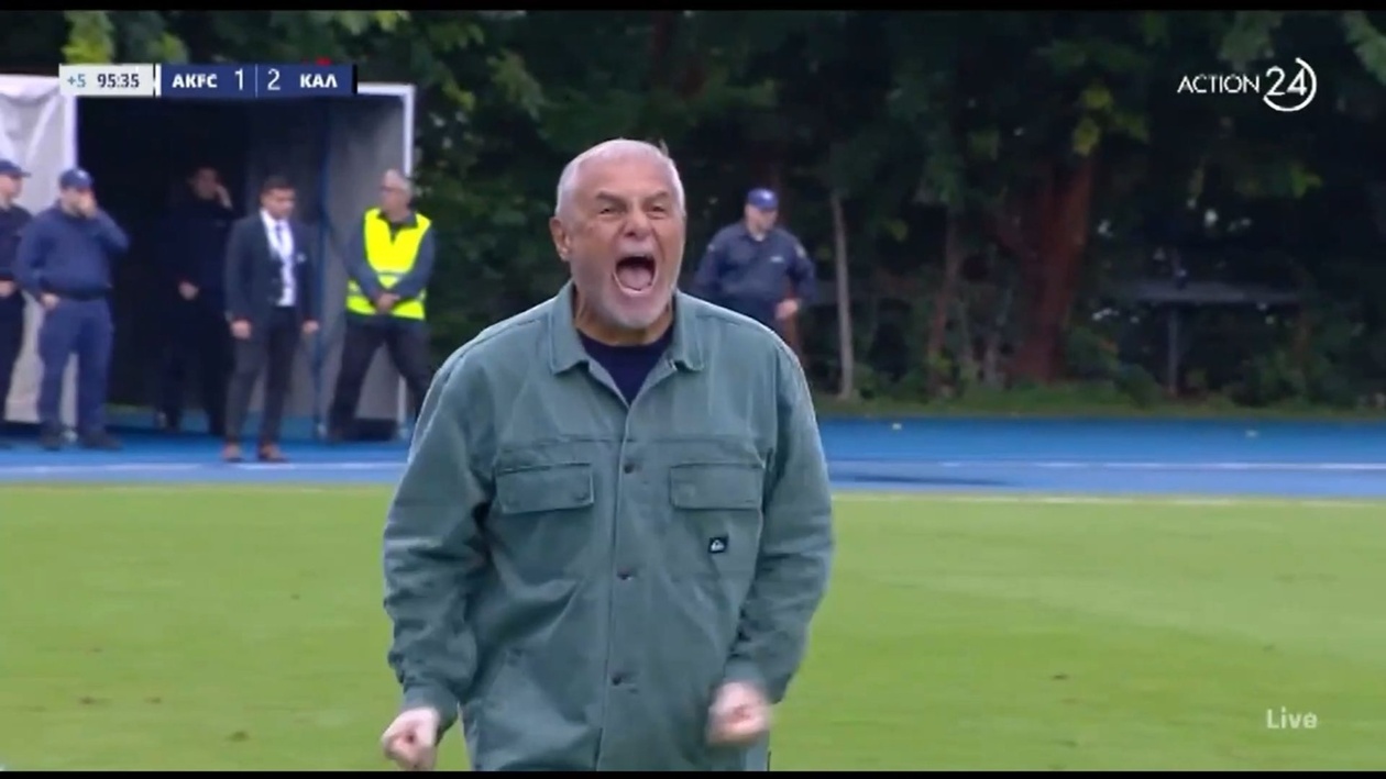 Ο Βοσνιάδης ξέσπασε στον τέταρτο διαιτητή για τις καθυστερήσεις