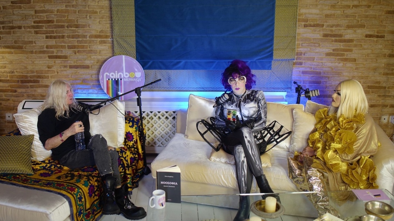 Νίκος Καρβέλας απαντά στη συνέντευξη της Λυμπεράκη