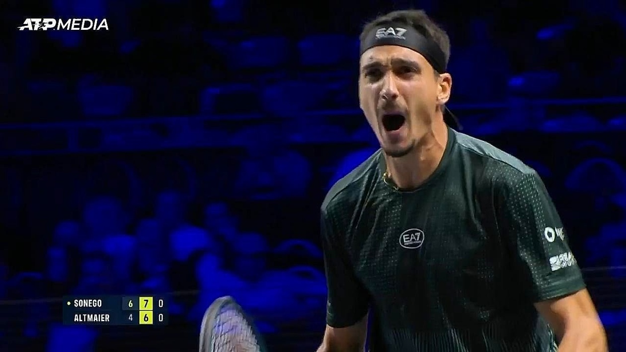 Ο Λορέντζο Σονέγκο προκρίθηκε στα ημιτελικά του Μετζ