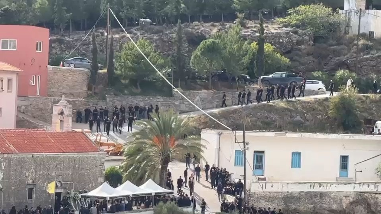 Η κηδεία που πραγματοποιήθηκε στα Βορίζια για έναν 39χρονο άνδρα