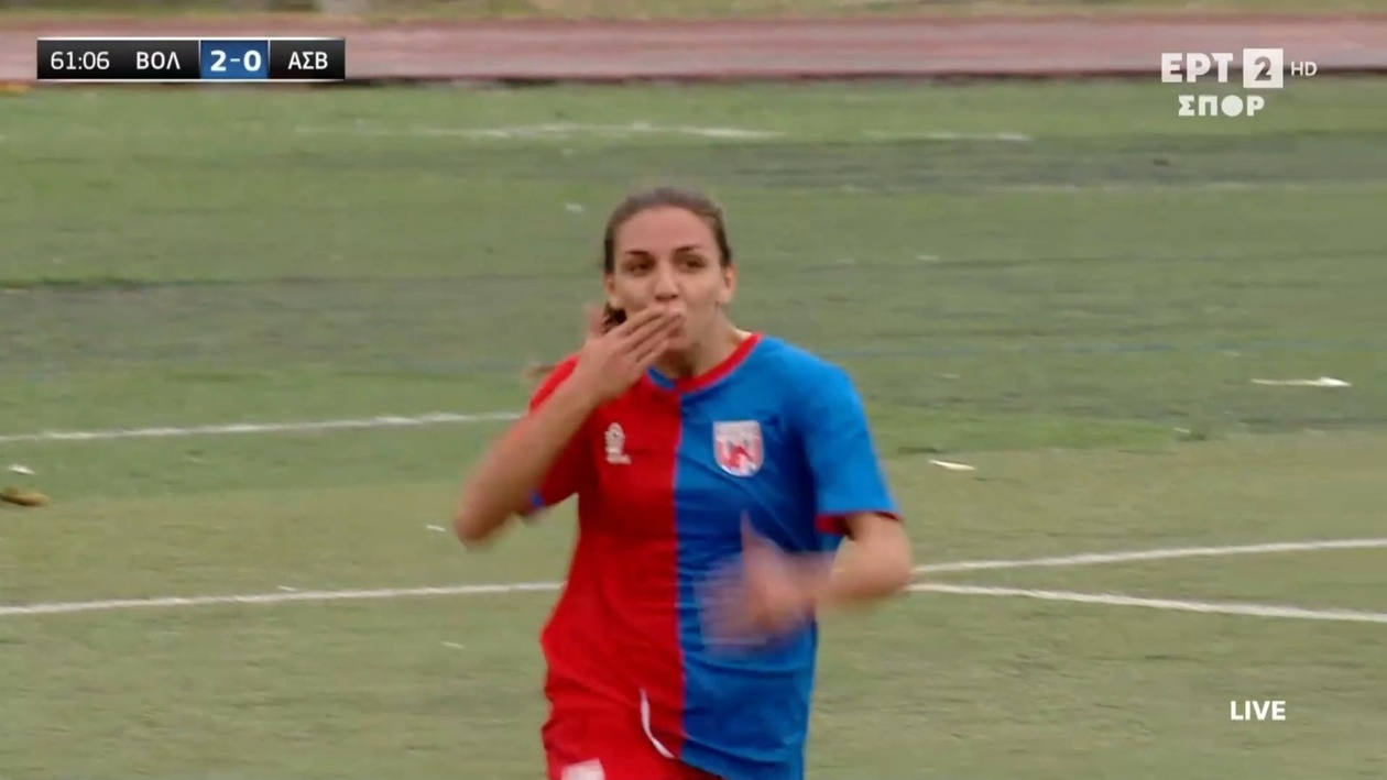 Ο ΝΠΣ Βόλος νίκησε 3-0 με κεφαλιά της Μπουζίνου