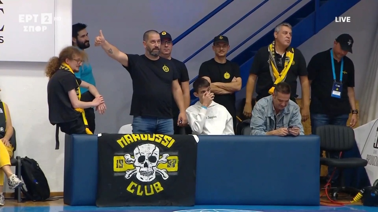 Η υποστήριξη των Κιτρινόμαυρων οπαδών σε Μύκονο και Μαρούσι