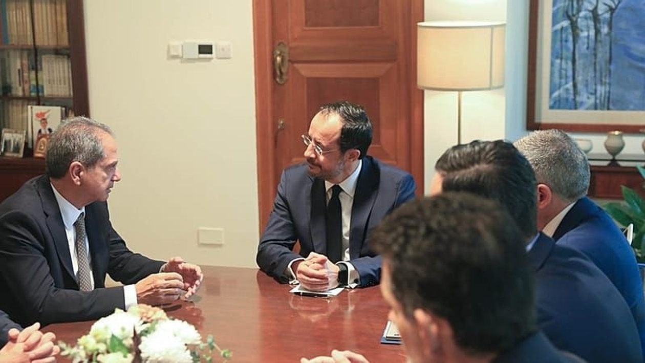 Ο υπουργός Ενέργειας του Λιβάνου επισκέφθηκε την Κύπρο και η συμφωνία για την Αποκλειστική Οικονομική Ζώνη πλησιάζει στην ολοκλήρωση