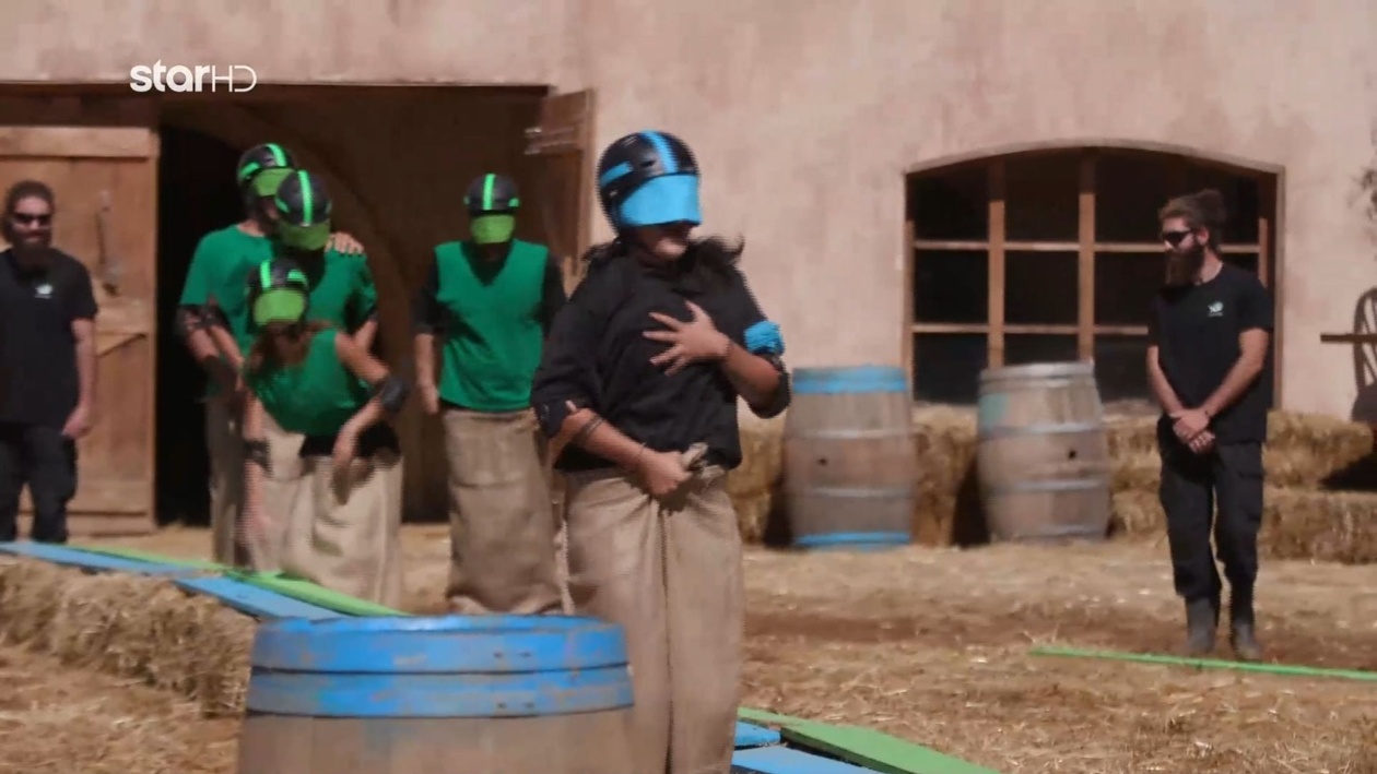 Στο σόου Η Φάρμα, η Κωνσταντίνα αντιμετώπισε μια τεχνικά αμήχανη στιγμή