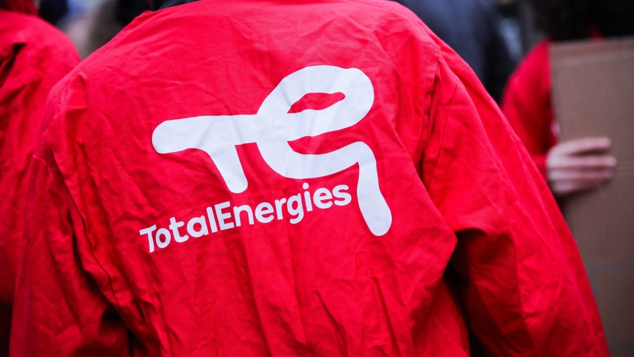 Γαλλικό δικαστήριο καταδικάζει την TotalEnergies για παραπλανητικούς πράσινους ισχυρισμούς