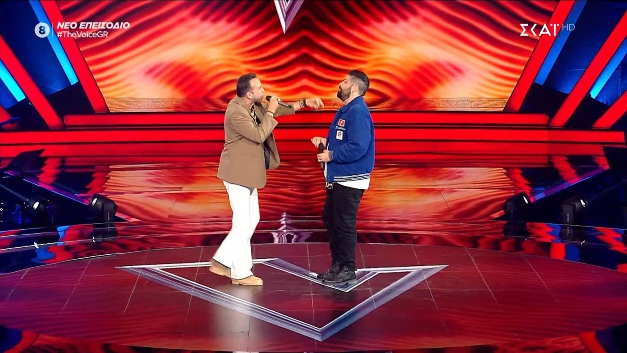 Ο Πάνος Μουζουράκης ερμηνεύει το «Superstition» σε ελληνική εκδοχή