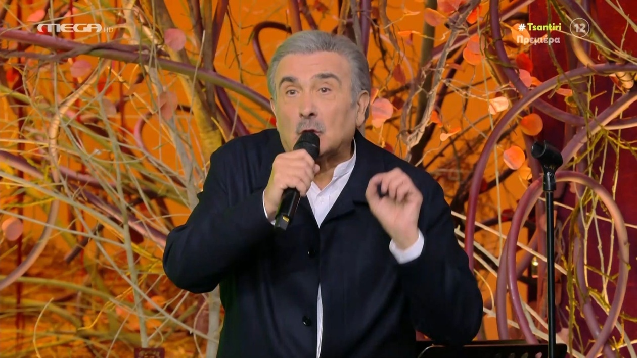 Ο Λαζόπουλος για τον Άγνωστο Στρατιώτη στην πλατεία Συντάγματος