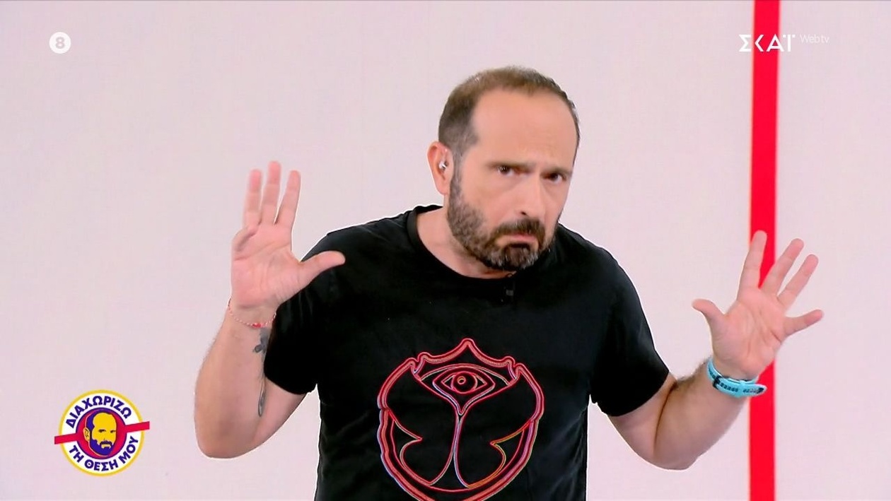 Ο Μάνος Βουλαρίνος σχολιάζει την επικαιρότητα