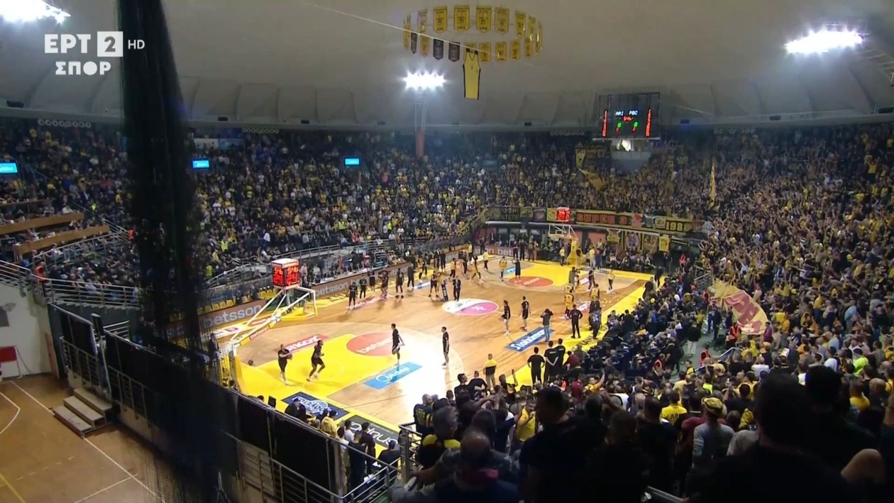 Το κατάμεστο Αλεξάνδρειο Μέλαθρο υποδέχθηκε το μεγάλο ντέρμπι της Θεσσαλονίκης