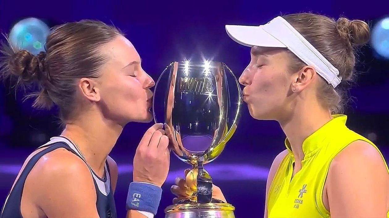 Η Κουντερμέτοβα και η Μέρτενς κατέκτησαν ξανά τον τίτλο στα διπλά στο Ριάντ