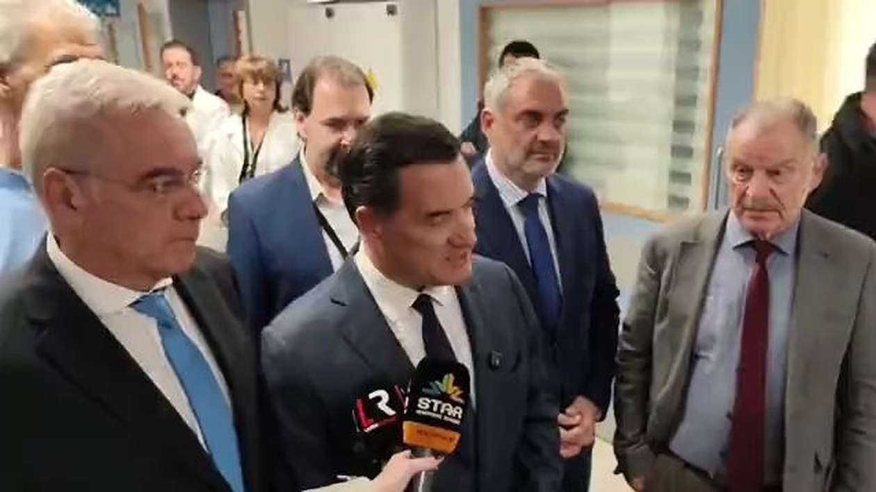 Ο υπουργός Υγείας επισκέφθηκε δύο νοσοκομεία στη Λάρισα για επιθεώρηση