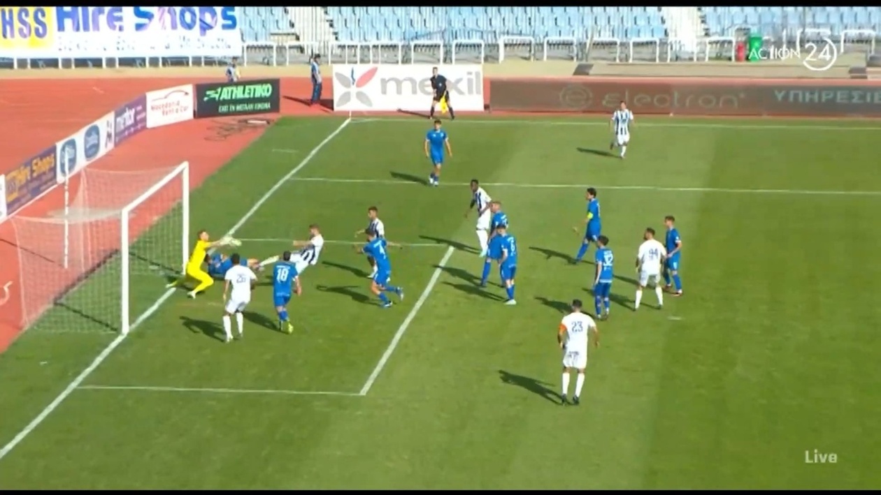 Ο Γκαραβέλης σταματά δύο τελικές με εκπληκτική διπλή απόκρουση