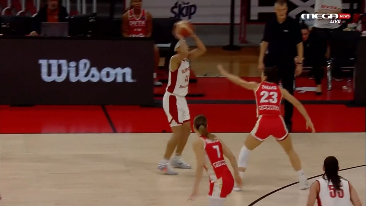 Ολυμπιακός και DVTK με πρωταγωνίστρια τη Γούλφολκ