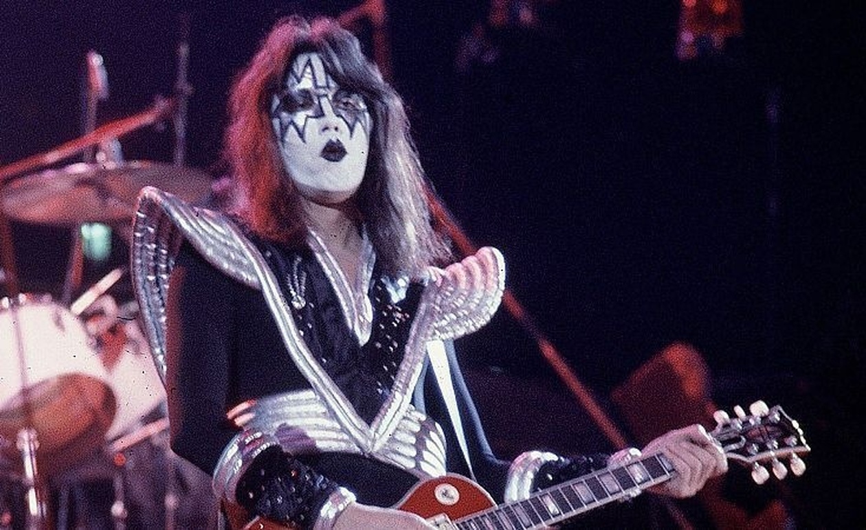 Ο θάνατος του Ace Frehley, του θρυλικού κιθαρίστα των KISS