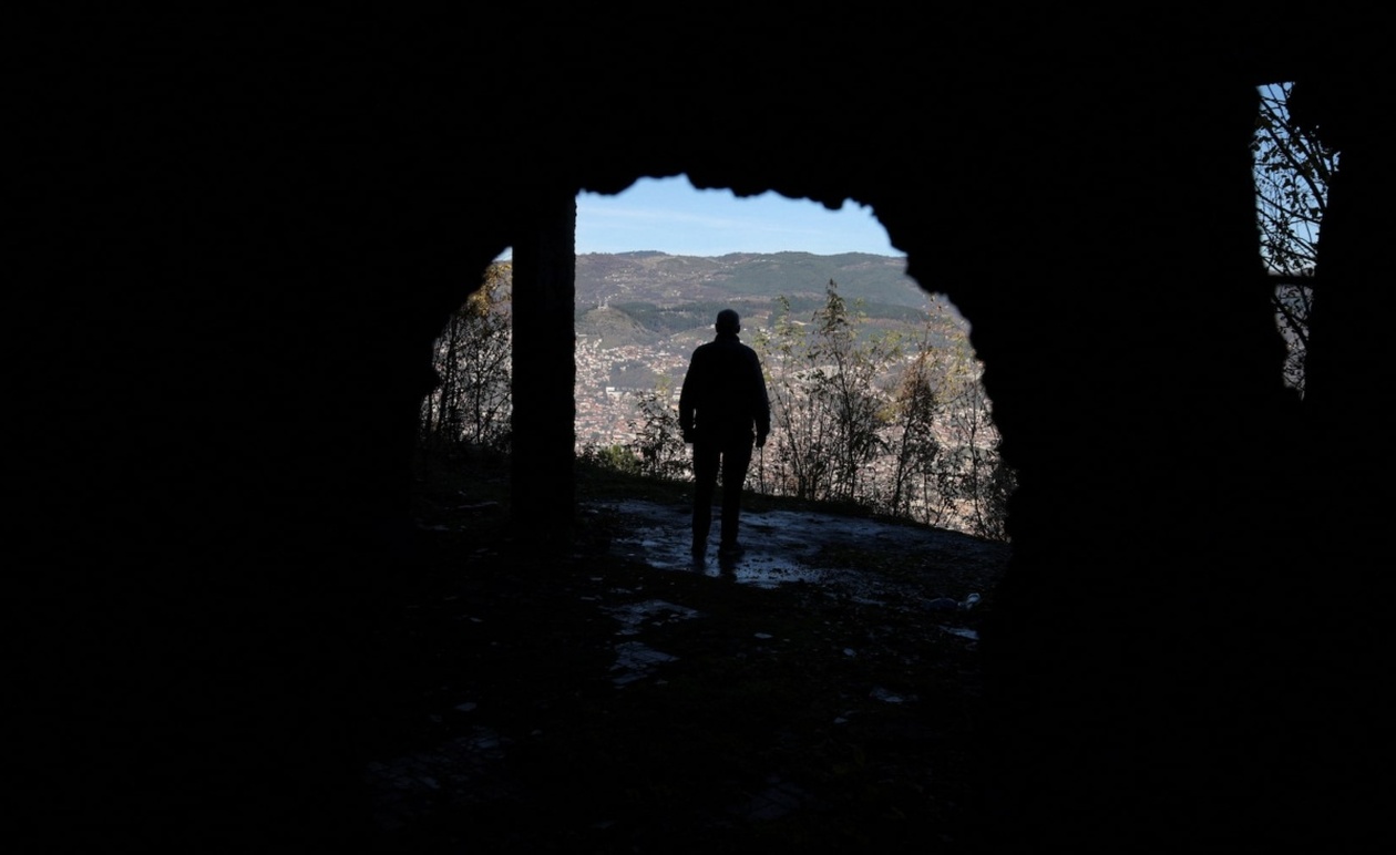 Ιταλία: Έρευνα για «τουρισμό ελεύθερων σκοπευτών» στην πολιορκία του Σεράγεβο