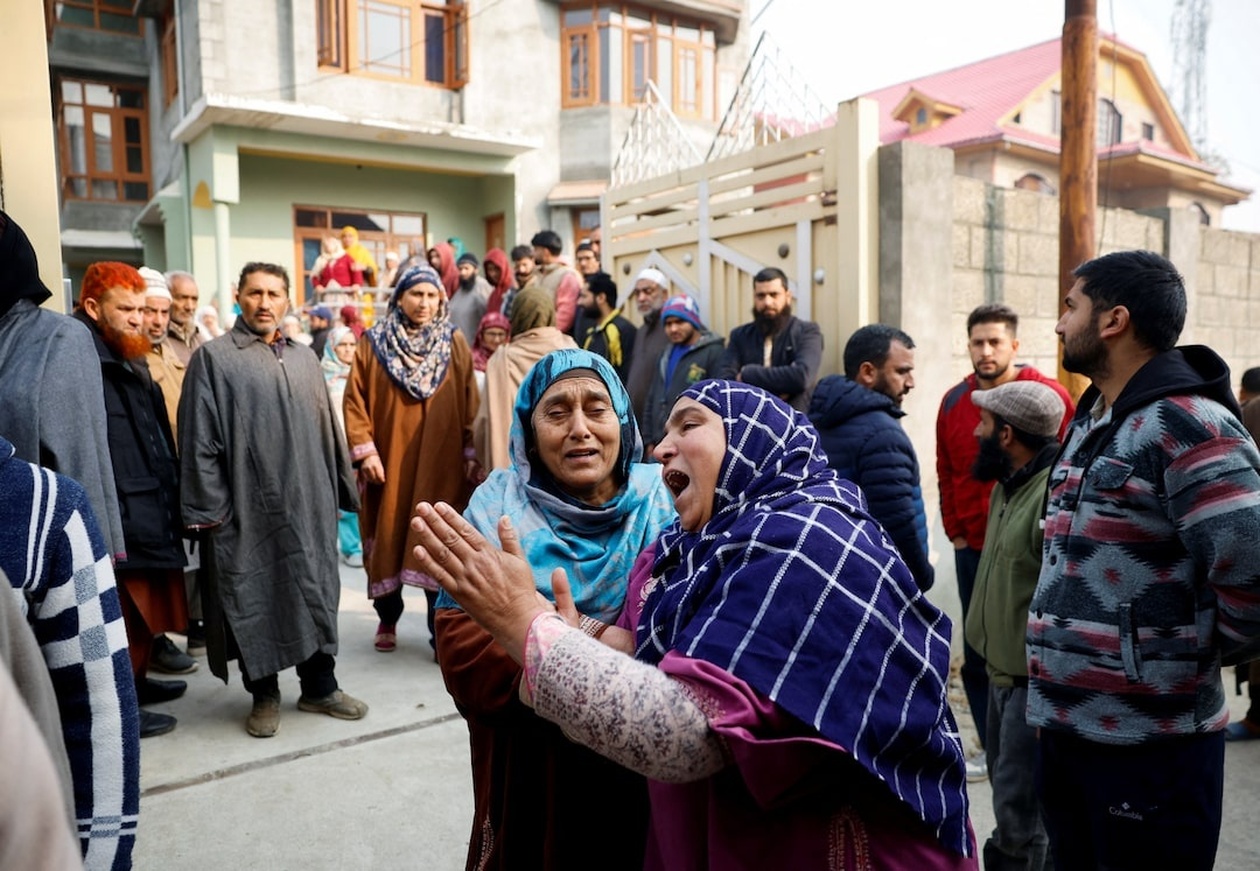 Τραγωδία στο Κασμίρ: 9 Νεκροί και 29 Τραυματίες από Έκρηξη σε Αστυνομικό Τμήμα