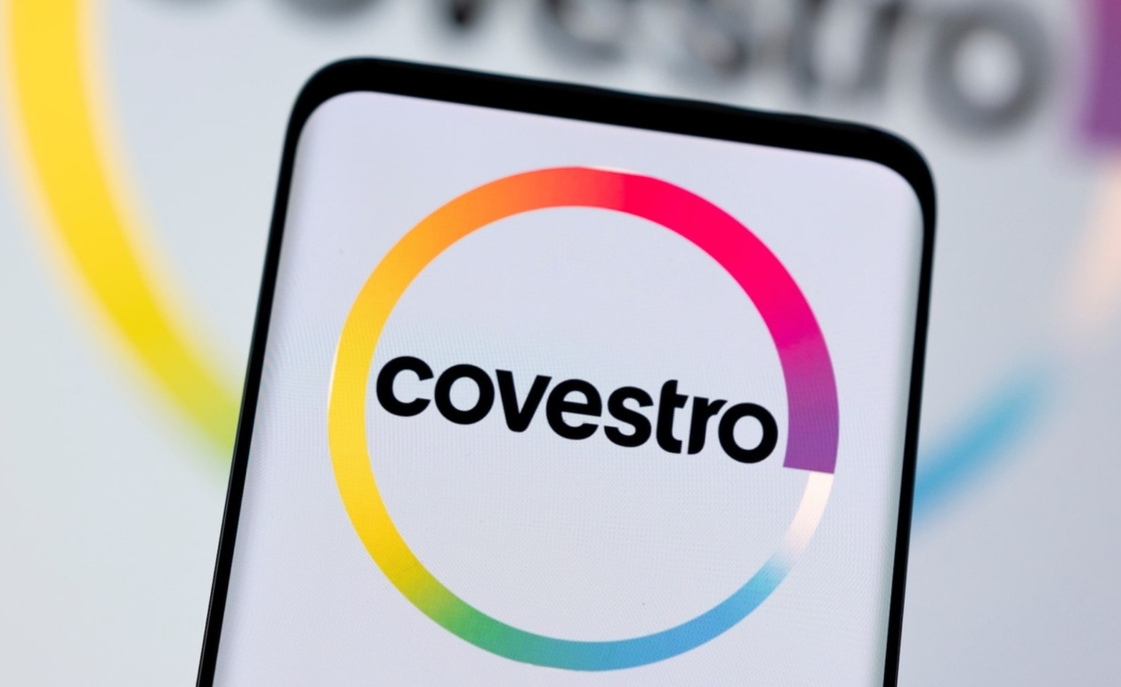 Η Covestro μειώνει τις εκτιμήσεις κερδών μετά την υπερπροσφορά