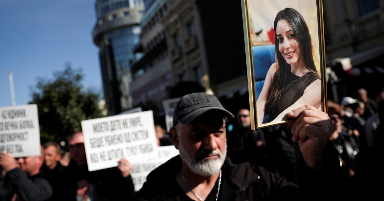 Χιλιάδες Διαδηλωτές στα Σκόπια Ζητούν Δικαιοσύνη για τους 63 Νεκρούς από την Πυρκαγιά σε Νυχτερινό Κέντρο