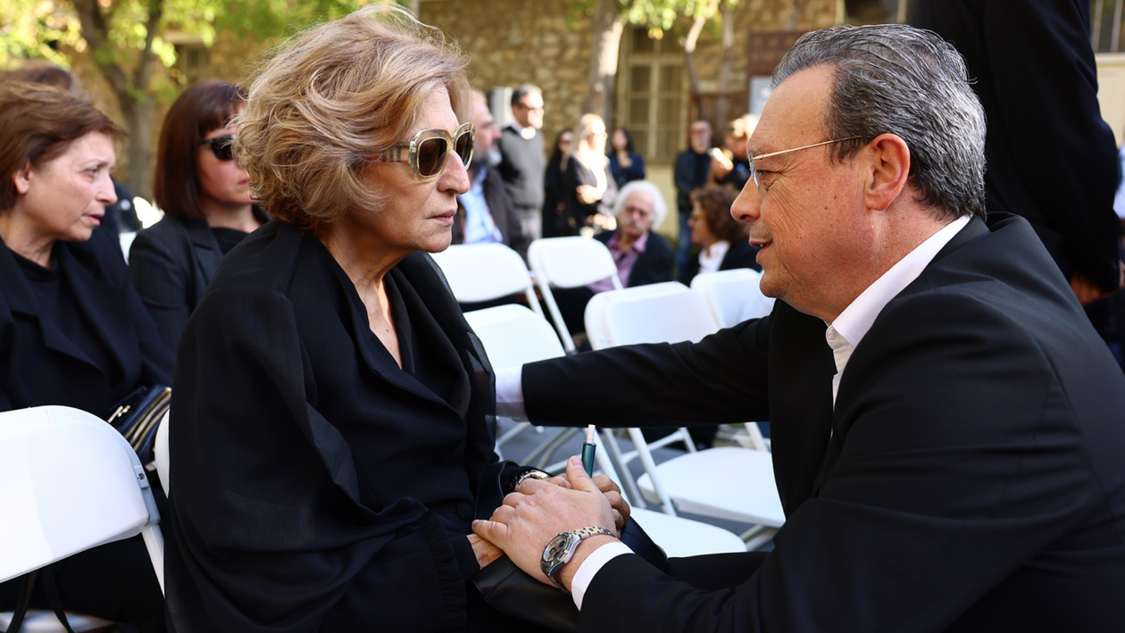 Αλέκος Φλαμπουράρης: Το τελευταίο αντίο στο Πάρκο Ελευθερίας