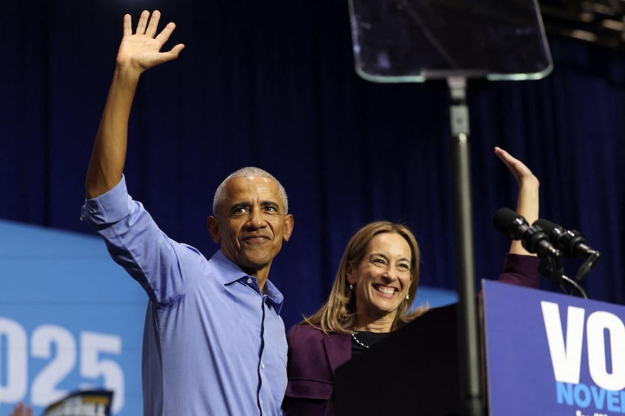 Ο Μπαράκ Ομπάμα κάλεσε τους ψηφοφόρους να απορρίψουν τις ενέργειες της κυβέρνησης Τραμπ που εκφράζουν περιφρόνηση προς το κράτος δικαίου