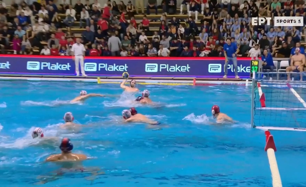 Ο Ολυμπιακός νίκησε τον Βάσας 9-2