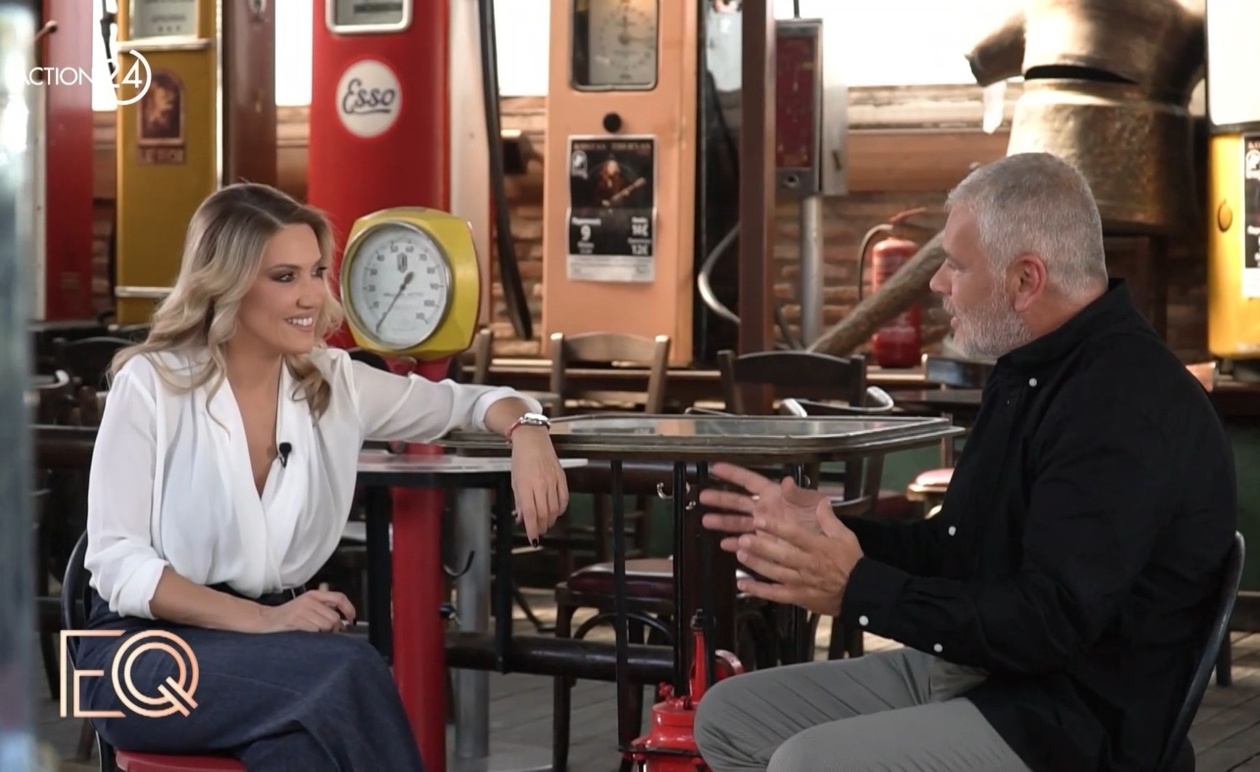 Ο Νίκος Γρίτσης για τη στιχουργία και το στούντιο