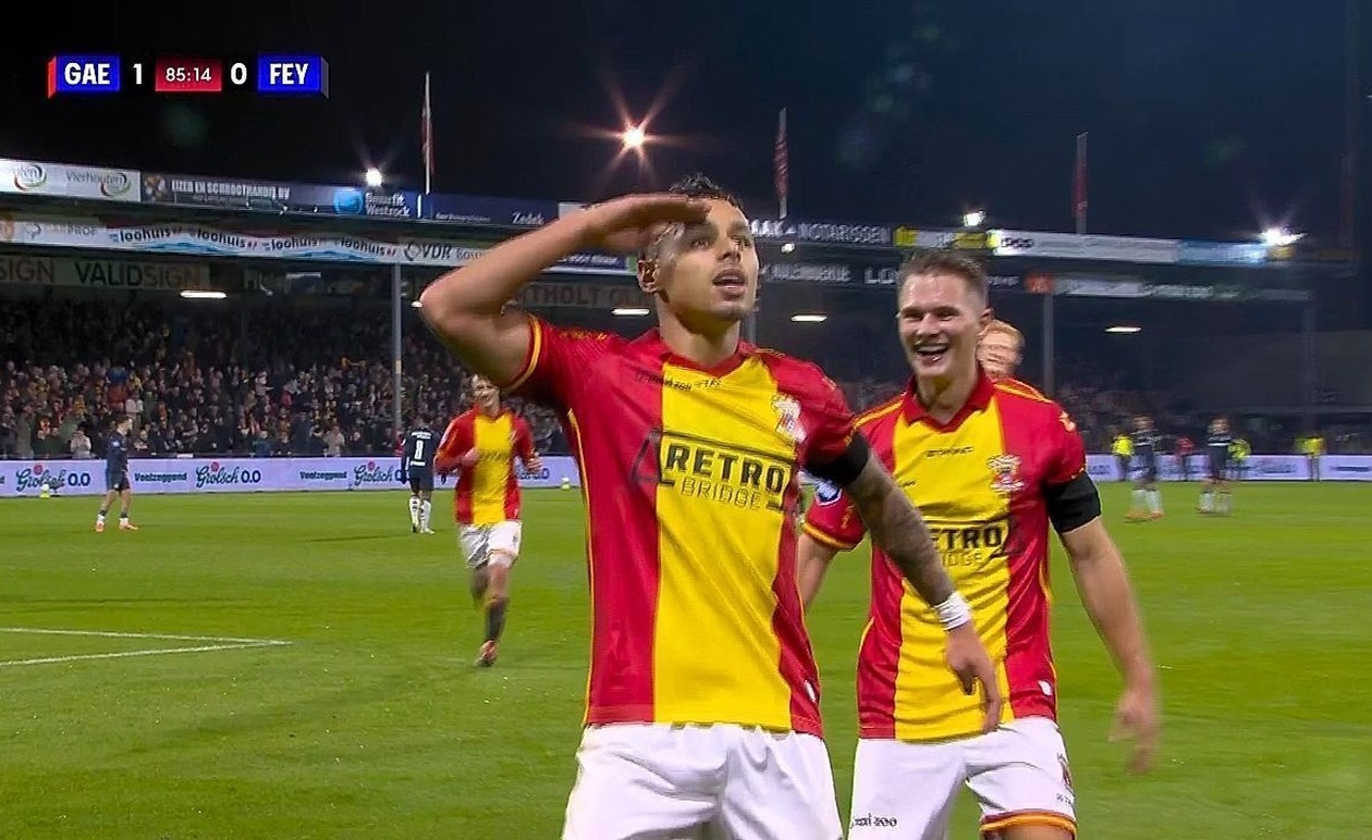 Οι Γκοου Αχέντ Ίγκλς νίκησαν τη Φέγενορντ με 2-1