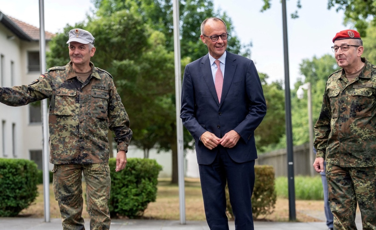 Ο Μερτς συμμετέχει σε τηλεφωνική διάσκεψη για το αμερικανορωσικό σχέδιο ειρήνης στην Ουκρανία