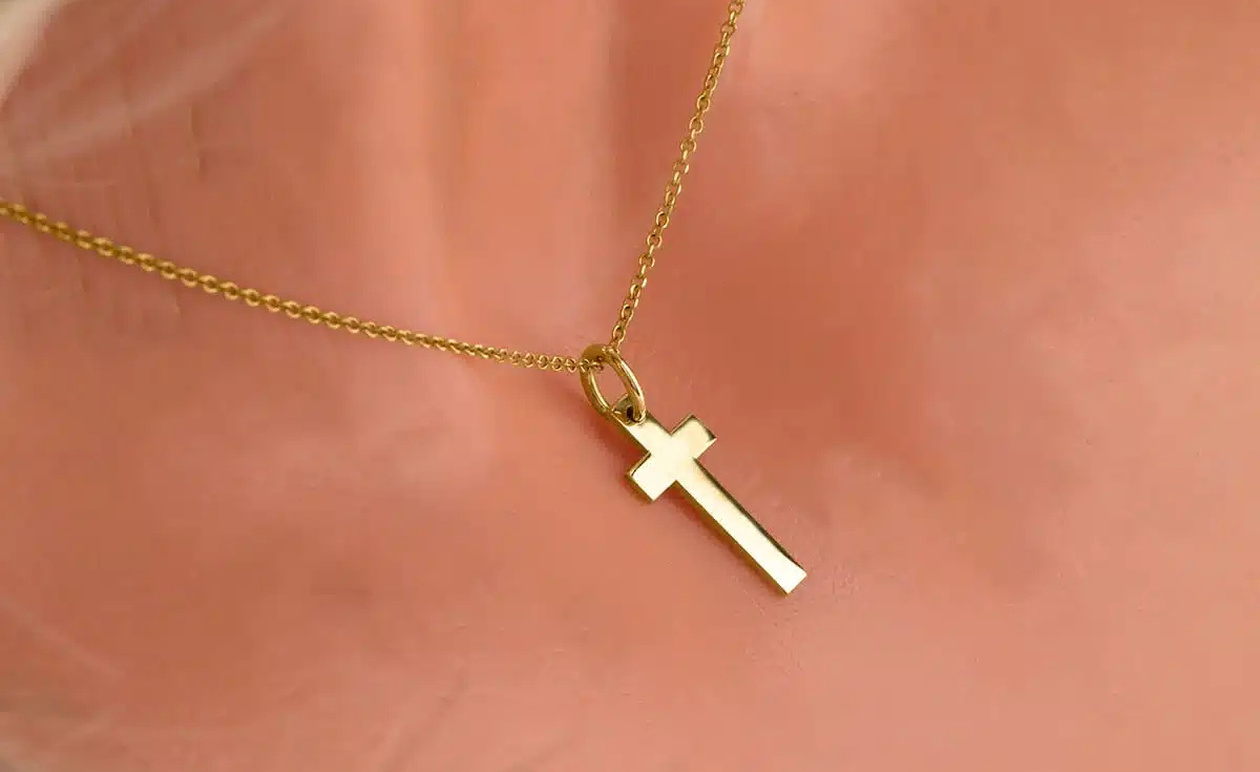 Για αυτούς που φοράνε Σταυρό στο λαιμό