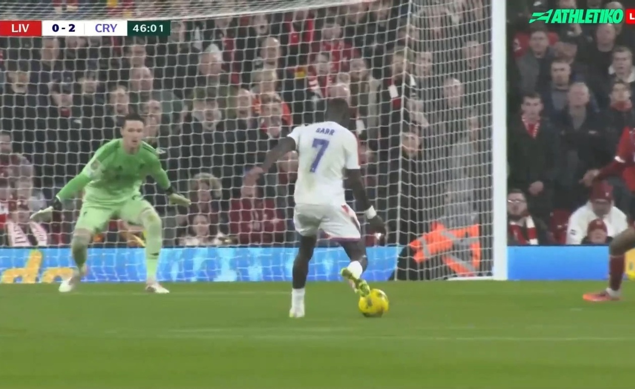 Η Λίβερπουλ ηττήθηκε 0-2 από Κρίσταλ Πάλας λόγω διπλού Σαρ