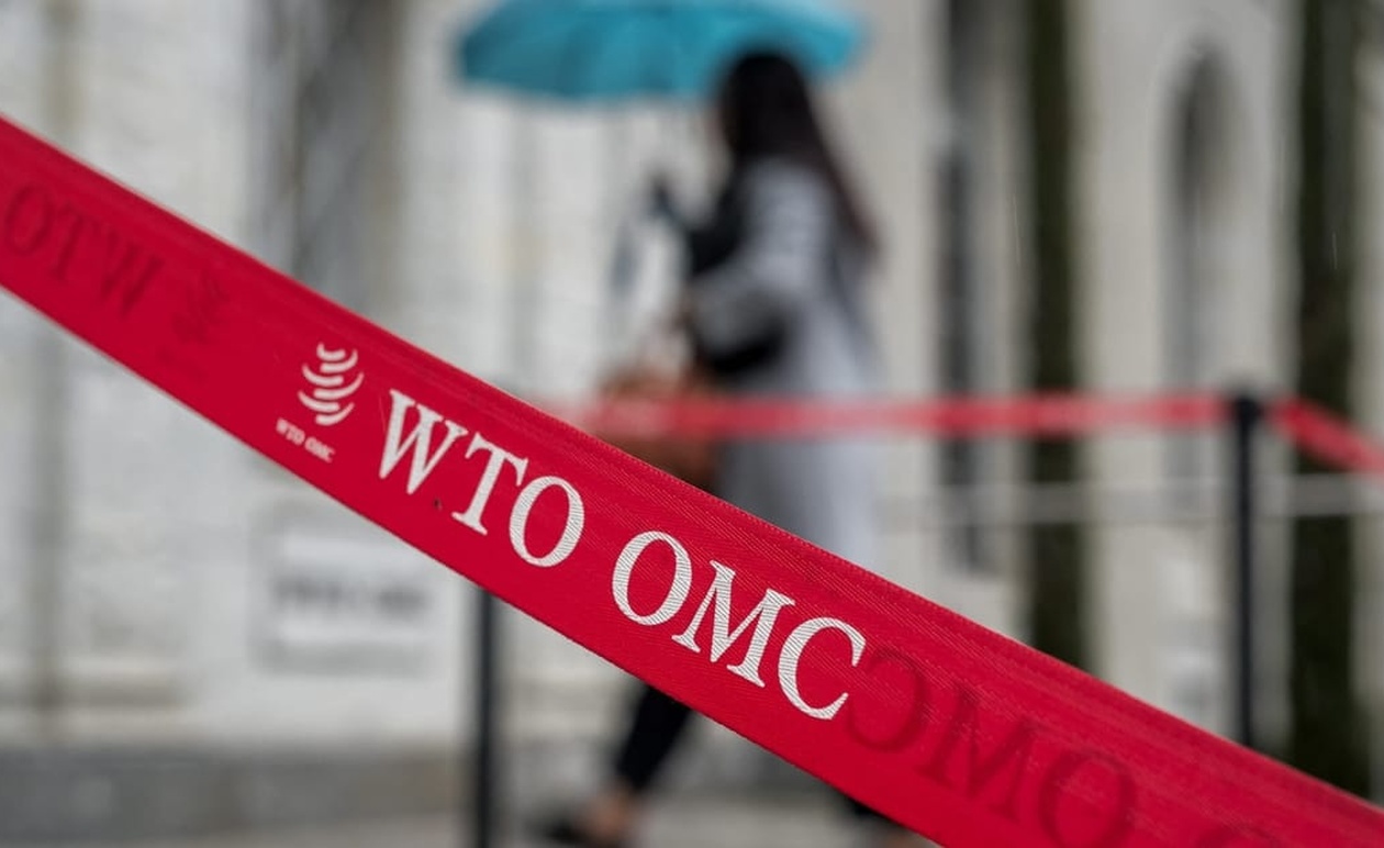 Βρετανία: Μεταρρύθμιση ΠΟΕ χωρίς να θυμώσει τον Τραμπ