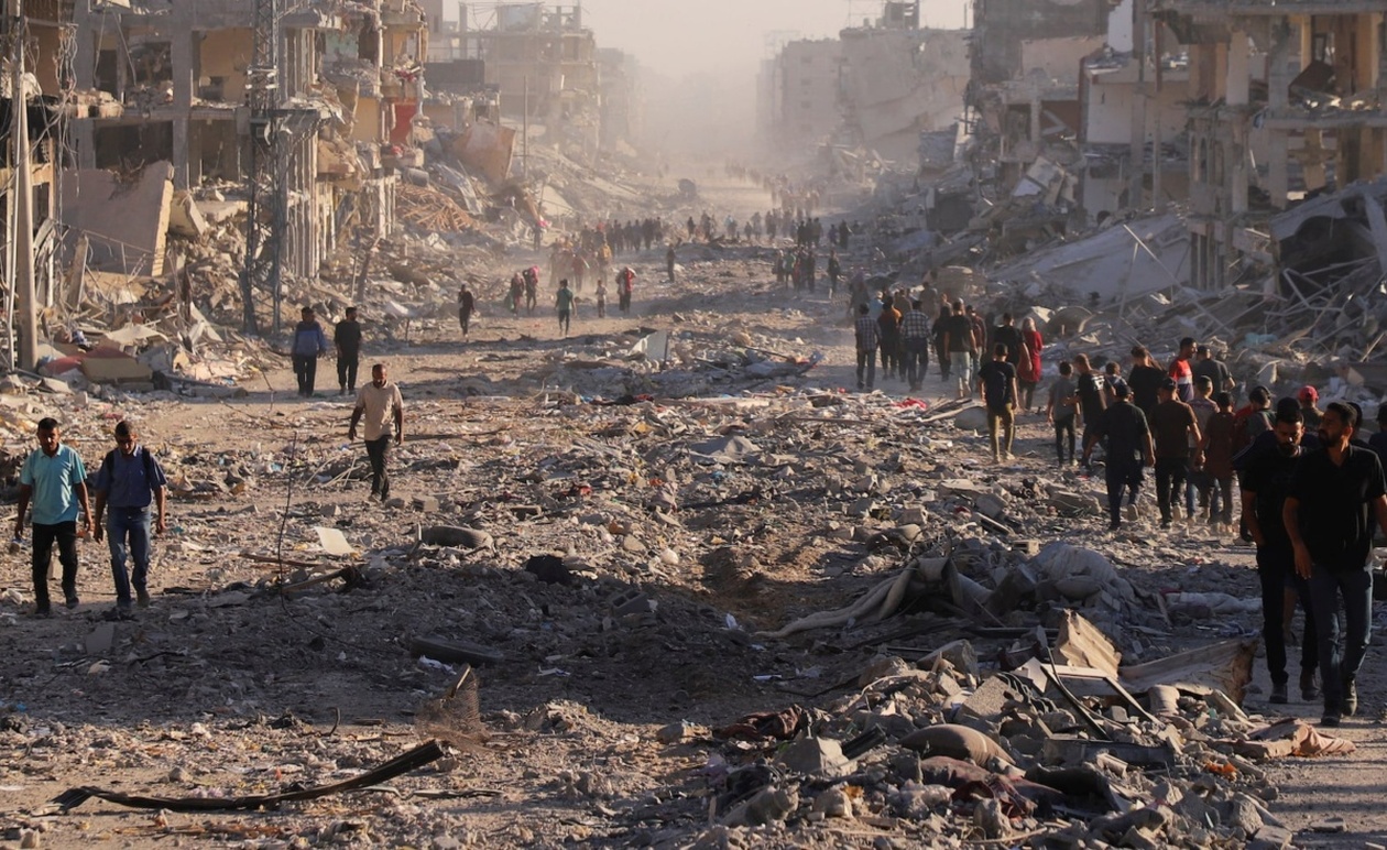 Το Ισραήλ επανεπιτίθεται στη Γάζα δοκιμάζοντας την εκεχειρία