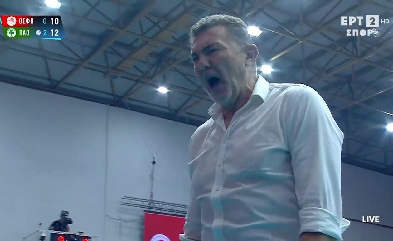 Η τεταμένη σκηνή στον αγώνα Ολυμπιακού εναντίον Παναθηναϊκού