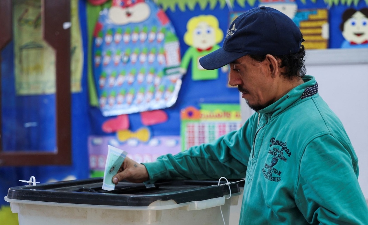 Πολλακομματικές αλλά με περιορισμένο ανταγωνισμό κοινοβουλευτικές εκλογές στην Αίγυπτο