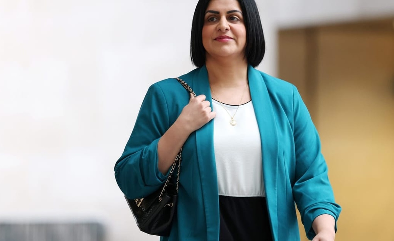 Η Βρετανία σκληραίνει την πολιτική ασύλου: Μακροχρόνια αναμονή απελάσεις για τους αιτούντες