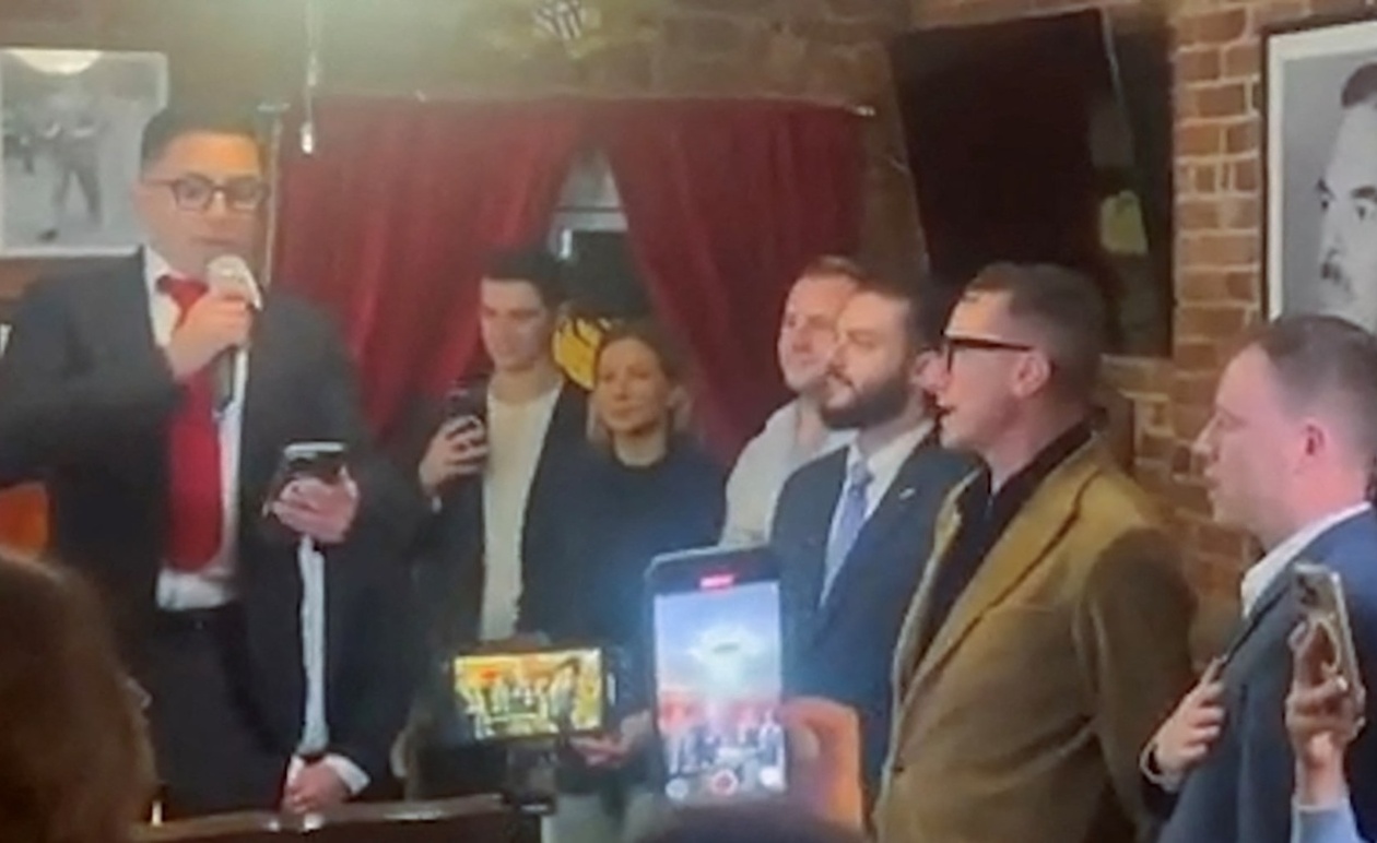 Το AfD διευρύνει σχέσεις με τη διοίκηση Τραμπ στην Ουάσιγκτον