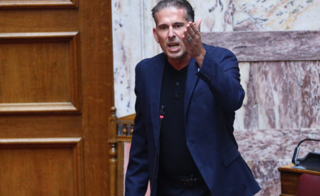 Τούμπα όλα: Μόλις μαθεύτηκε τι έκανε στη Βουλή ο Διαμαντής Καραναστάσης