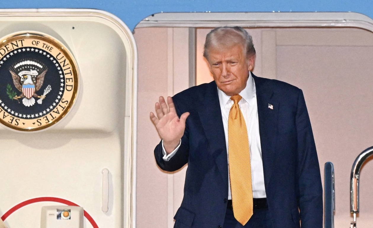 Ο πρόεδρος Trump στην Τόκιο για συζητήσεις εμπορίου, ασφάλειας με Σάναε Τάκαιτσι