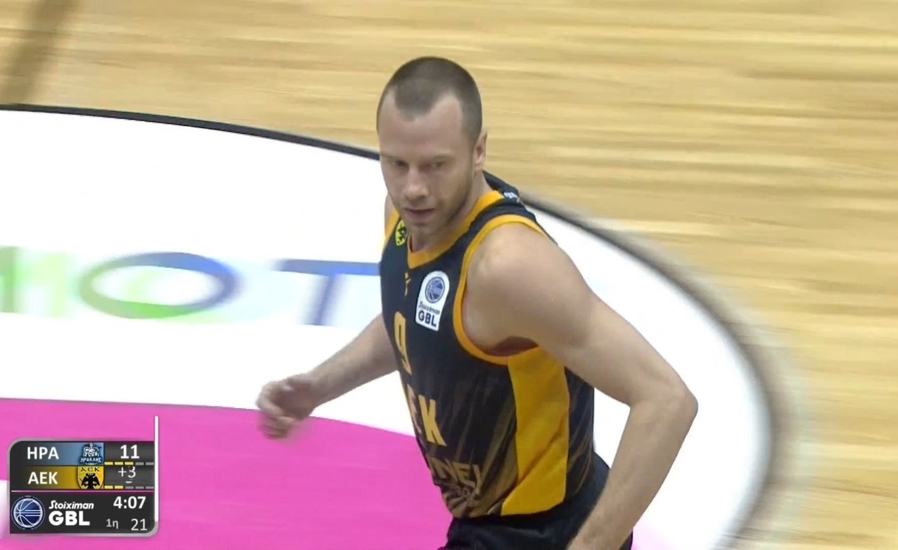 Ο Λεκάβιτσιους σκόραρε τρία τρίποντα στην πρώτη περίοδο του Ηρακλής ΑΕΚ