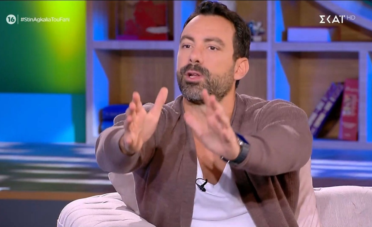 Ο Σάκης Τανιμανίδης θεωρεί ότι ο Γιώργος Λιανός υπερέχει σε σχέση με τον Γιώργο Καράβα