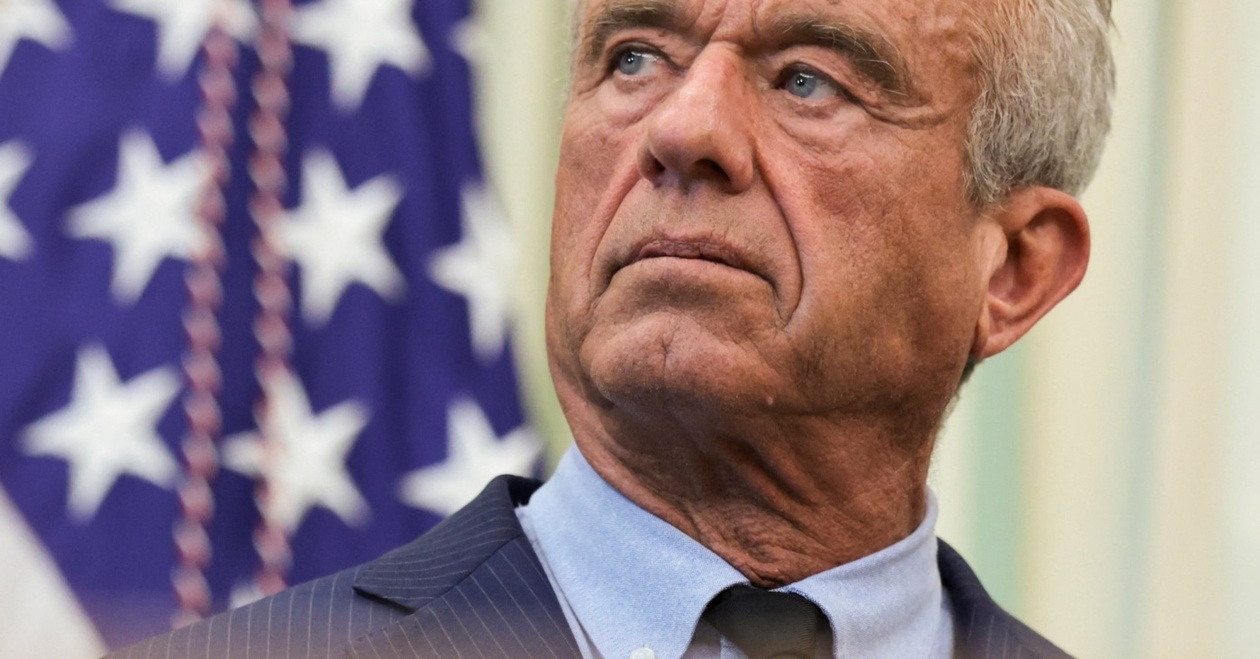 Ρόμπερτ Κένεντι Τζούνιορ ζητά έρευνα για υπεράκτια αιολικά πάρκα