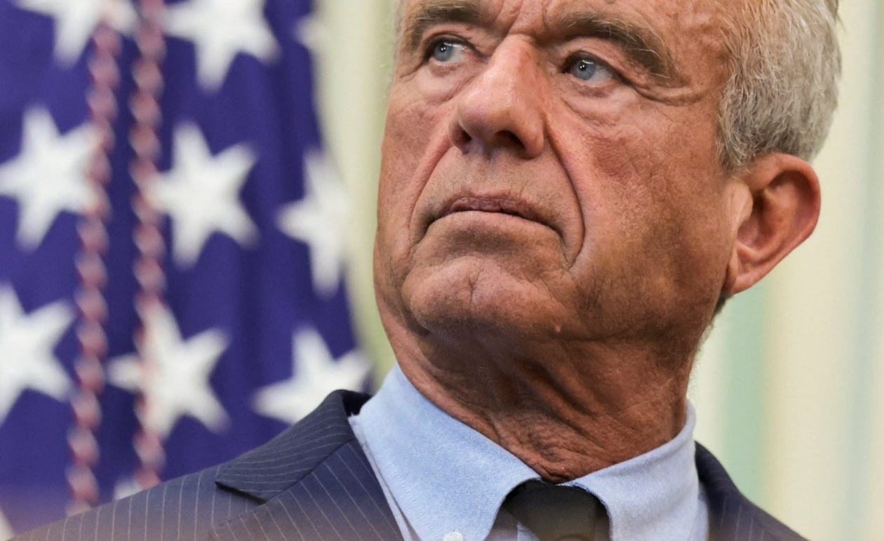 Ρόμπερτ Κένεντι Τζούνιορ ζητά έρευνα για υπεράκτια αιολικά πάρκα