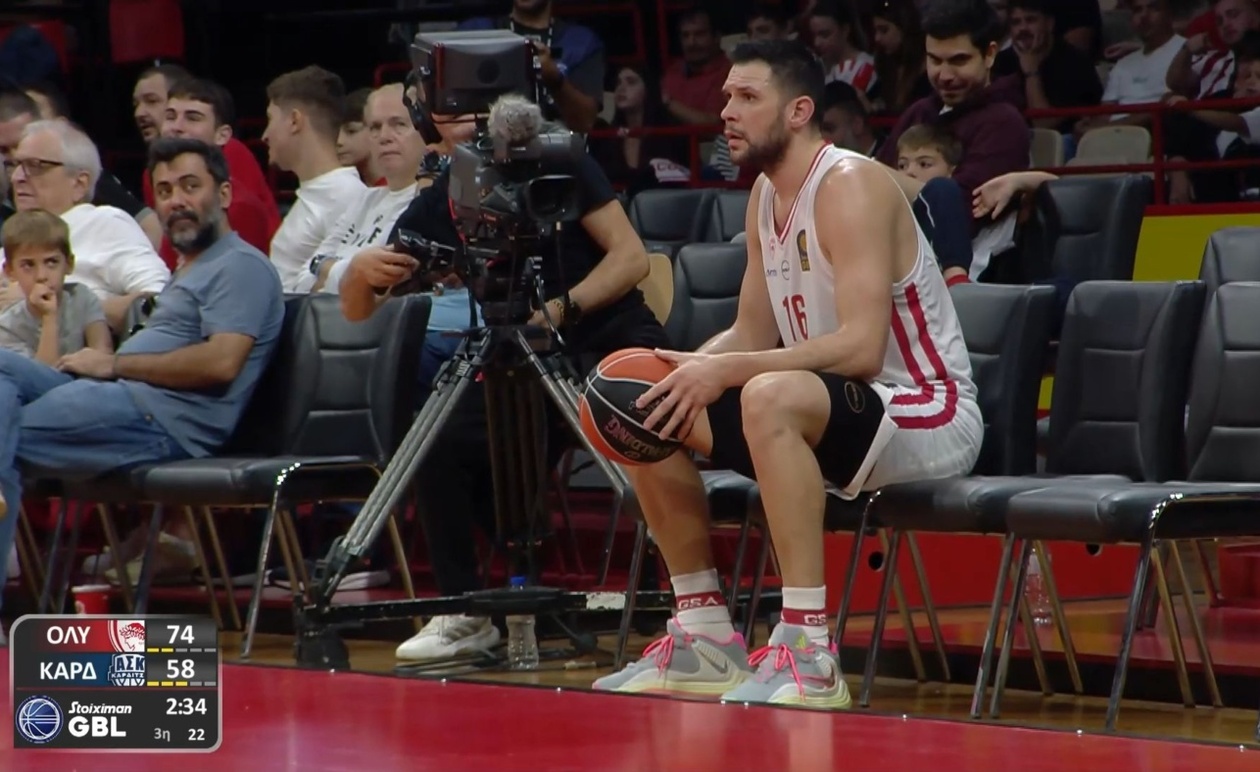 Ο Παπανικολάου κάθεται στη θέση των προέδρων Αγγελόπουλων στο Stoiximan GBL