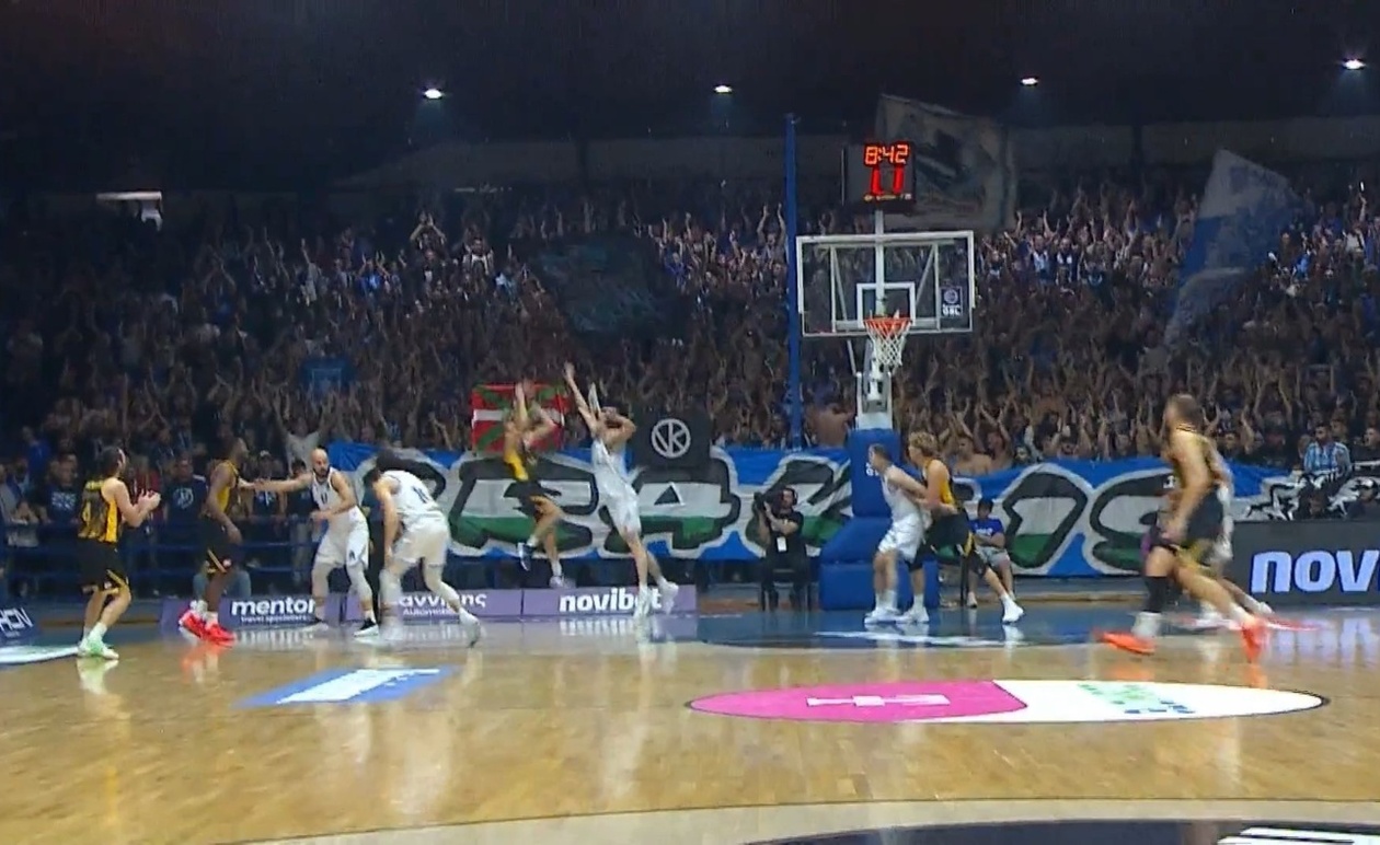 Ένα απίθανο σουτ του Λεκάβιτσιους στο ντέρμπι Ηρακλής ΑΕΚ