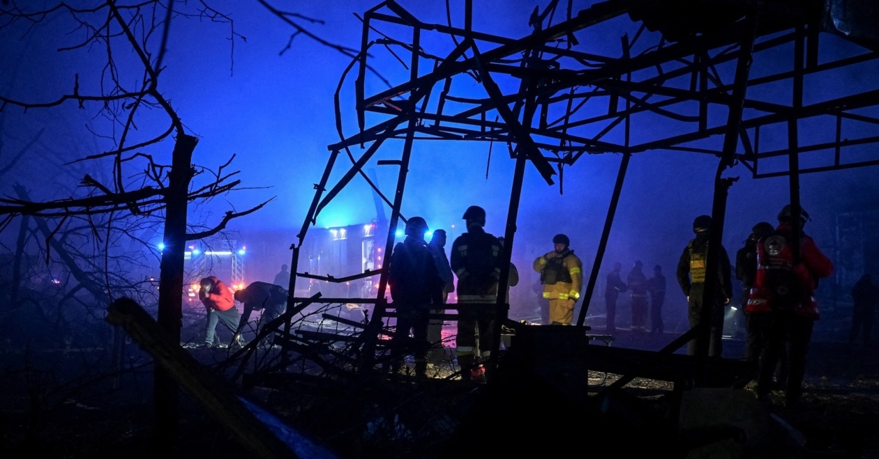 Ρωσική επίθεση στη Ζαπορίζια: Πέντε νεκροί και τρεις τραυματίες από βομβαρδισμό