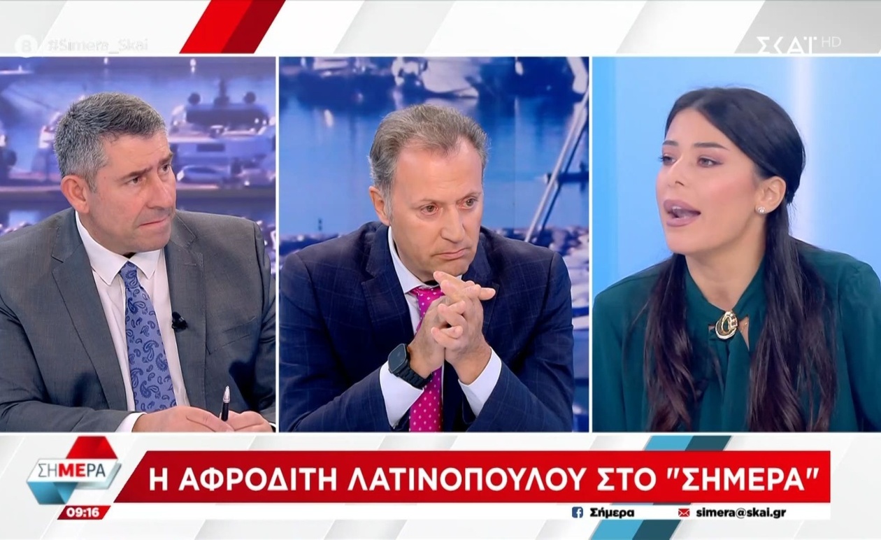 Η Αφροδίτη Λατινοπούλου υπερασπίζεται την αναφορά στον Μεταξά