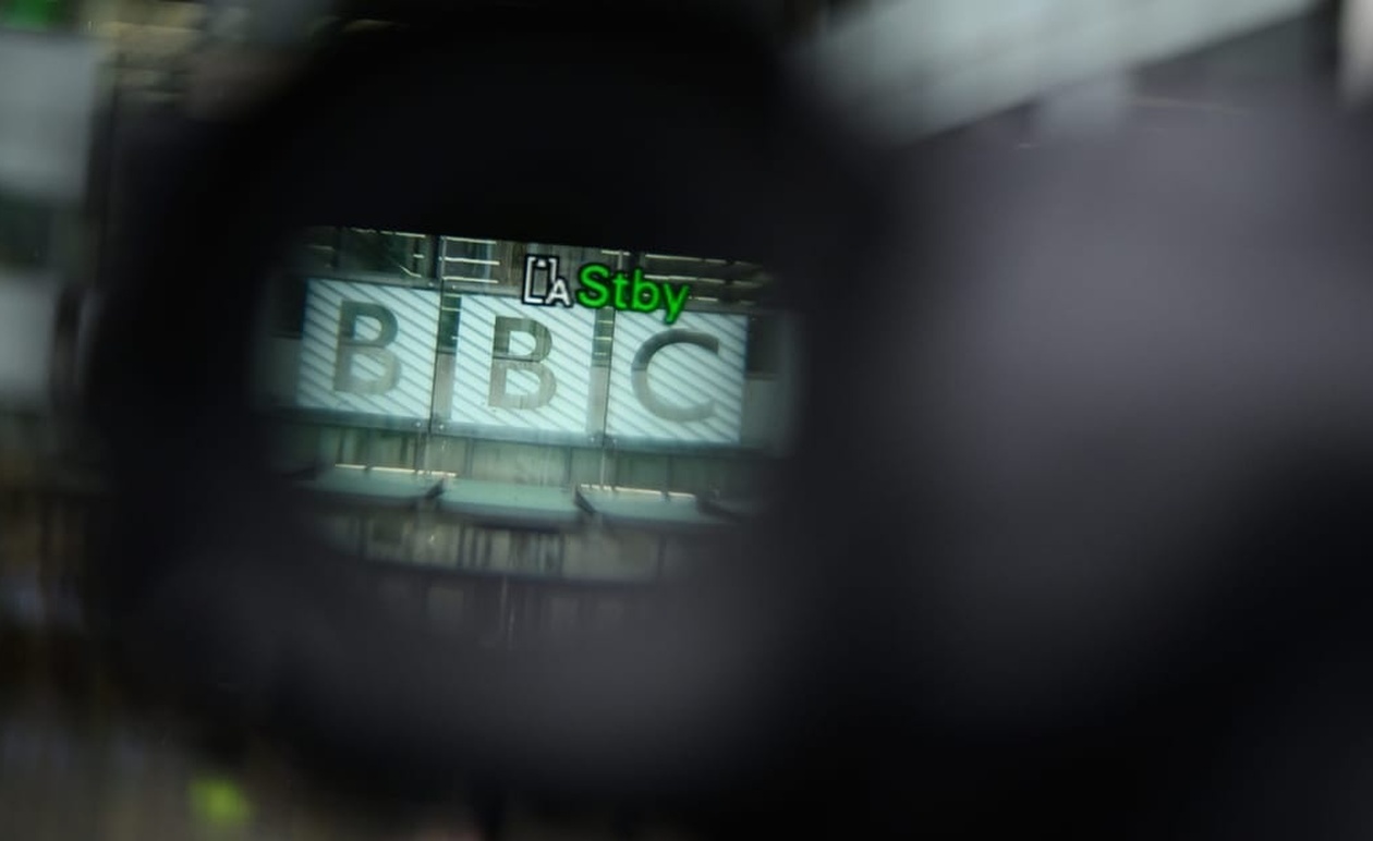 Το BBC αντιμετωπίζει δοκιμασία ενόψει της ανανέωσης της Χάρτας