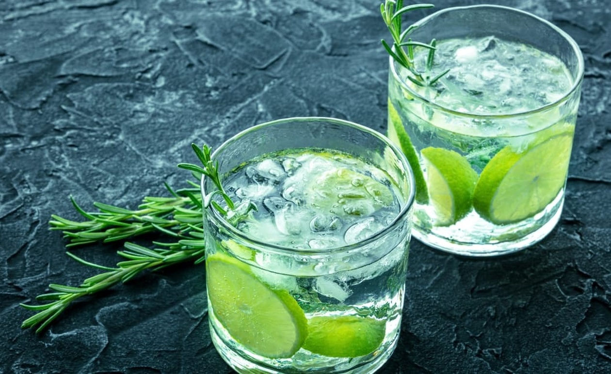 Το Δικαστήριο της Ευρωπαϊκής Ένωσης έκρινε ότι τα μη αλκοολούχα ποτά δεν επιτρέπεται να ονομάζονται τζιν