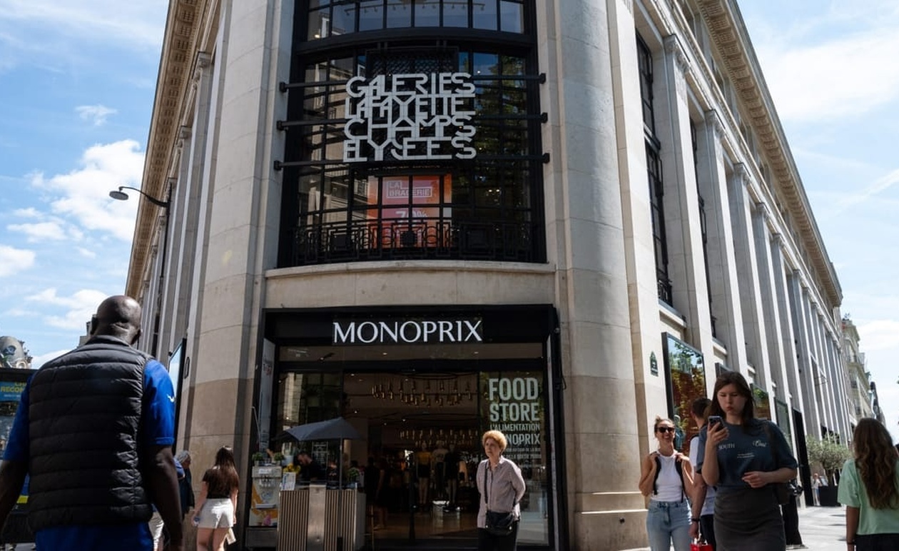 Η ευρωζώνη ανακάμπτει με ορμή, αλλά η Γαλλία αποτελεί την οικονομική εξαίρεση