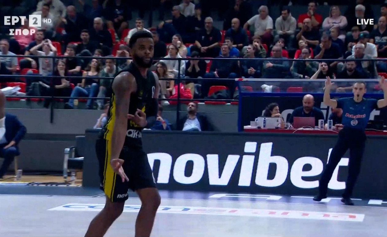 Το 15-0 σερί οδήγησε το Μαρούσι στη νίκη